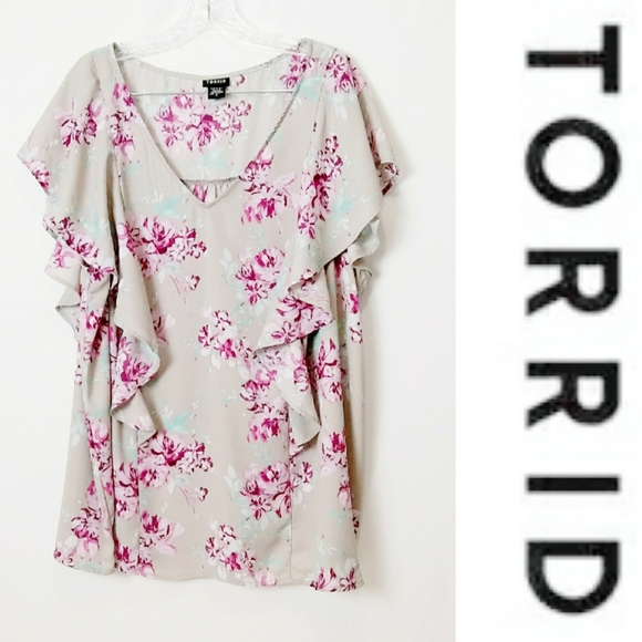 TORRID Womens Short Sleeve Gray Pattern Blouse 3X